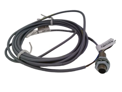 BALLUFF BES-516-324-G-E4-C