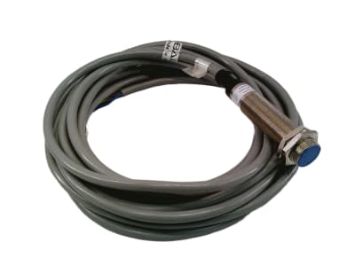 BALLUFF BES-516-420-A0-L5