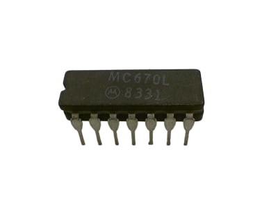 NXP SEMICONDUCTOR MC670L
