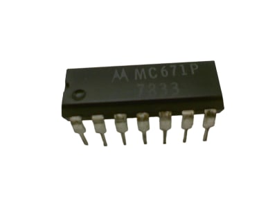 NXP SEMICONDUCTOR MC671P