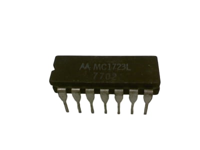 MOTOROLA SOLUTIONS MC1723L