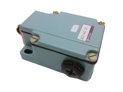 SCHNEIDER ELECTRIC XC1AC111