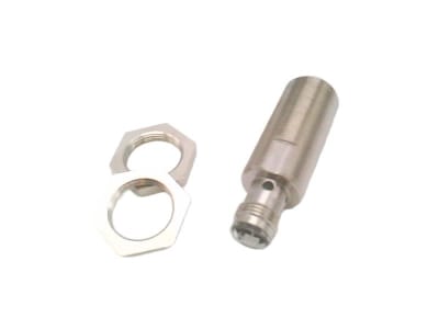 OMRON E2A-M18KS08-M1-C2
