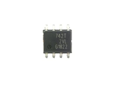 INFINEON BSP742T