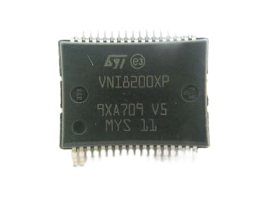 ST MICRO VNI8200XP