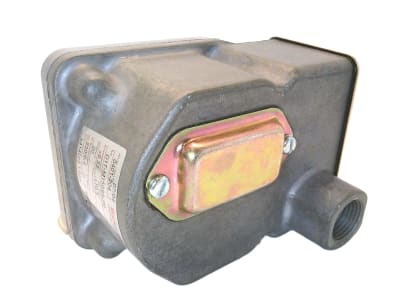 BARKSDALE D1T-M150SS-P2