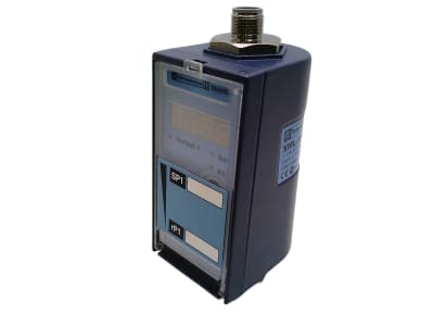 SCHNEIDER ELECTRIC XMLF040D2025