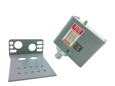 JOHNSON CONTROLS P70-B66