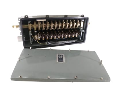 ALLEN BRADLEY 803M-NX18