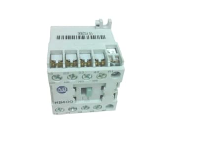 ALLEN BRADLEY 700DC-MB400D24
