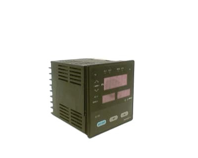 YOKOGAWA UT38/RS422/RET