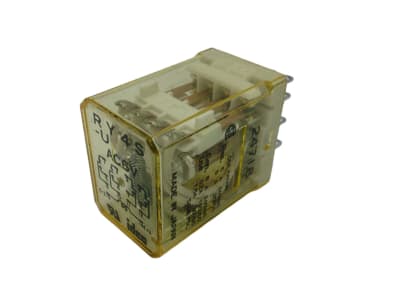 IDEC RY4S-U-AC6V