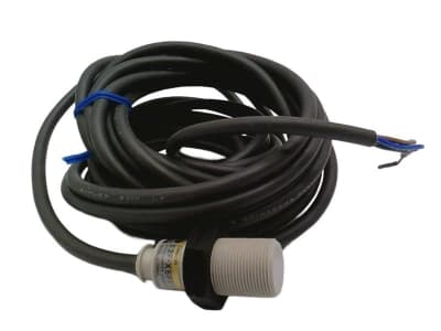 OMRON E2F-X5F1 5M