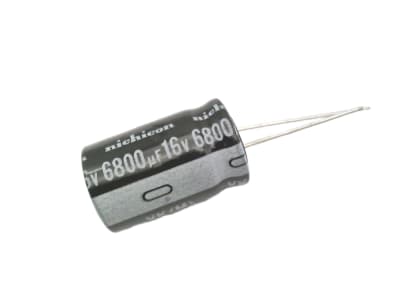 NICHICON UVK1C682MHD