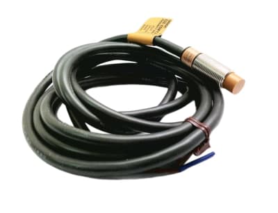 OMRON E2E-X5MY2-G