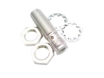 BALLUFF BES 516-370-E5-C-S4
