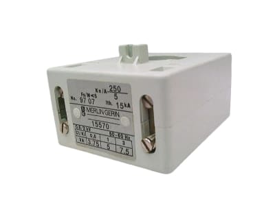 SCHNEIDER ELECTRIC MG15570