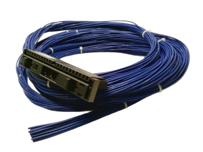 SIEMENS 6ES7922-3BF00-5AB0