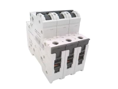 SIEMENS 5SY8306-8