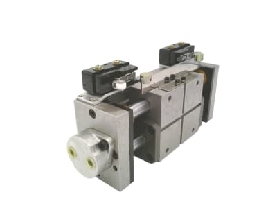 NKE LU30-50