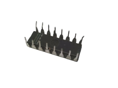 NXP SEMICONDUCTOR ULN2004A