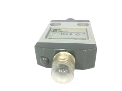 OMRON D4CC-3002