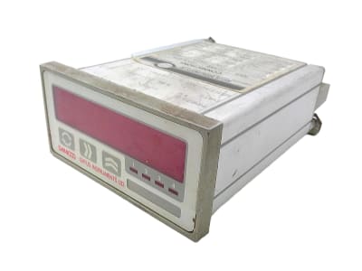 STATUS INSTRUMENTS DM4000U-00-03-000-110V