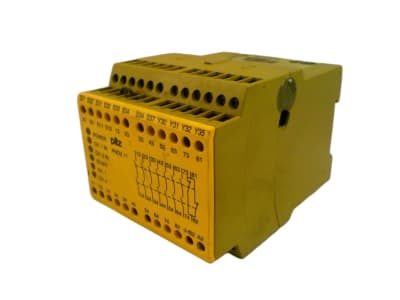 PILZ PNOZ11120VAC/24VDC/7S10