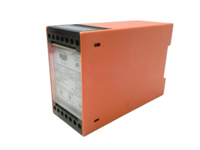 EFECTOR D111/230VAC