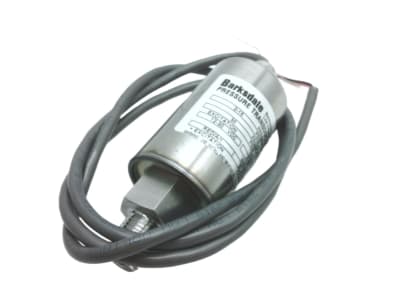 BARKSDALE 425H3-01