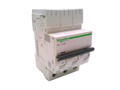 SCHNEIDER ELECTRIC A9F57332
