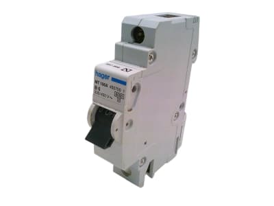 HAGER MT106A