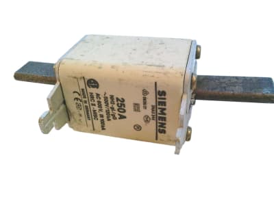SIEMENS 3NA3244