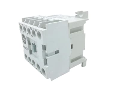 ALLEN BRADLEY 700DC-MB400Z24