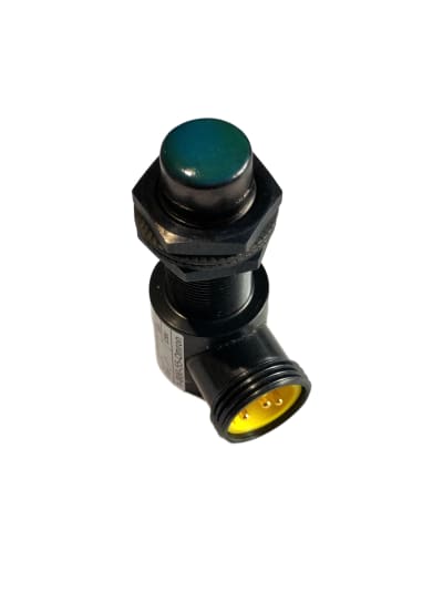 OMRON E2AW-M18LN08-MN390-T1