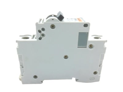 SCHNEIDER ELECTRIC C60HD-102