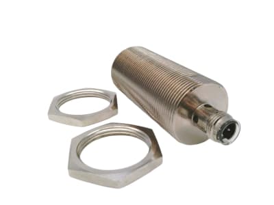 OMRON E2A-M30LS15-M1-C1