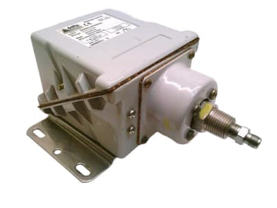 DELTA CONTROLS W20212P60DA