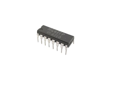 NXP SEMICONDUCTOR MC677P