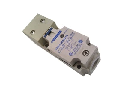 SCHNEIDER ELECTRIC XS8C40DA210