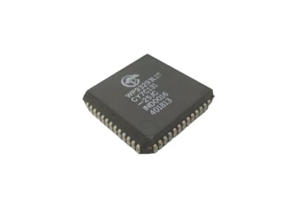 INFINEON CY7C131-25JC