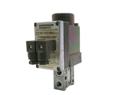 BOSCH 561 012 066 0