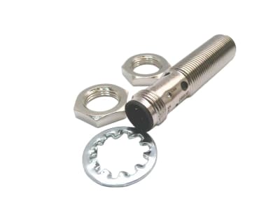 OMRON E2B-M12KS04-M1-C2