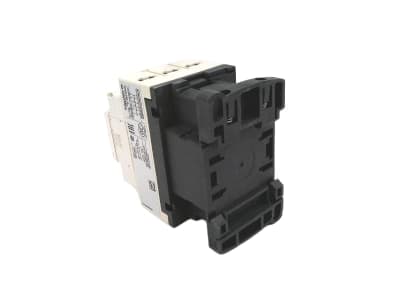 SCHNEIDER ELECTRIC CAD326LE7