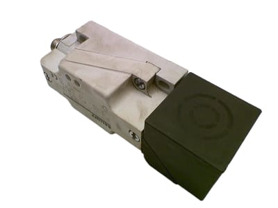 BALLUFF BES 517-132-M5-H-S4