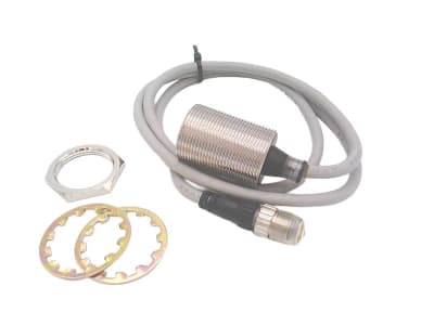 OMRON E2EY-X8B1-M1J 1M