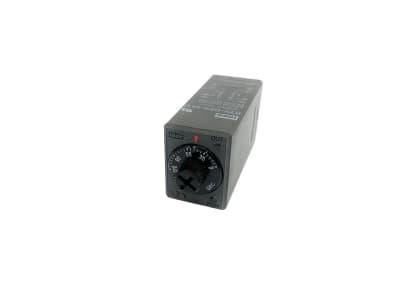 IDEC RTY-D2N-5AU-180SEC-AC200-240AC