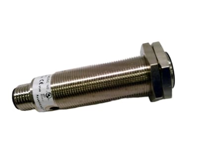 BALLUFF BES 516-211-E5-E-S21