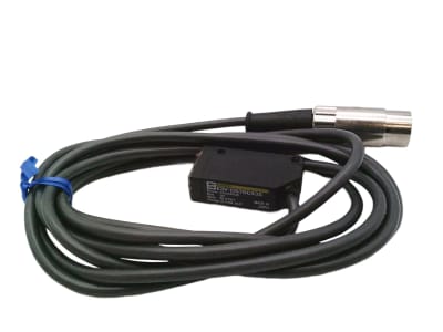 OMRON E3VDS70C43S