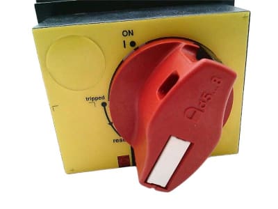 SCHNEIDER ELECTRIC GV7AP04